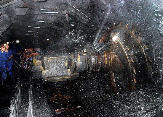 Fuel and mineral export turnover saw a year on year reduction of 39.4 percent in the fist half of 2016